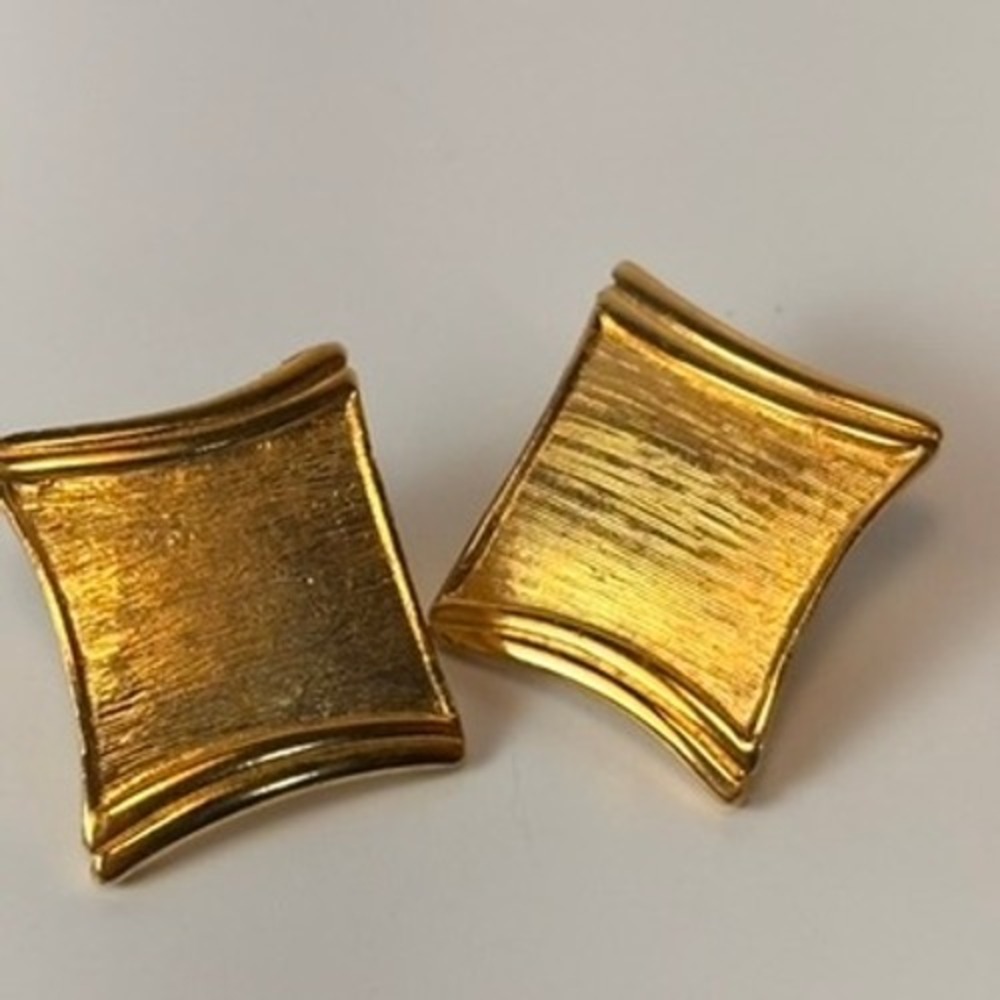 Vintage Earrings Gold Tone Heavy Textured Concave Square Statement 1990s